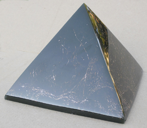 Double Cast Pyramid D