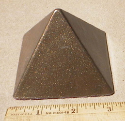 Gold Mini Pyramid 